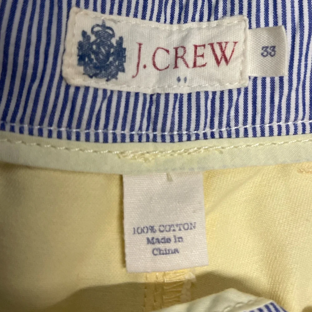 J. Crew Vintage Yellow Cotton Shorts‎ Size 33